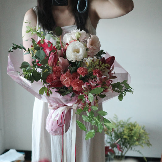 Tone to Tone Seasonal Flower Bouquet